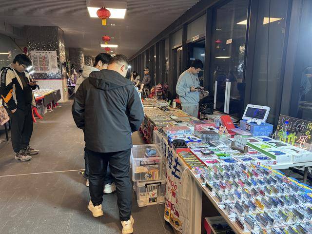 北京这个夜市成年轻人“新宠”！最吸引人的还是……