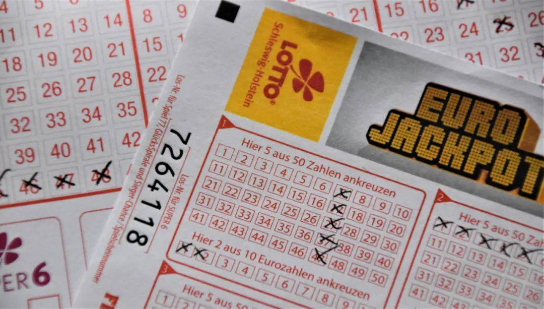 刮刮乐中奖5000元后，我背上了9万的债