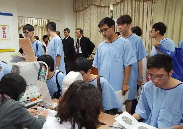 从王大陆逃兵役被捕看台湾兵役乱象，年轻人为何如此抵触？