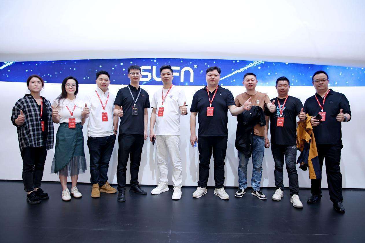 “致行·启新”--2025年三峰照明VIP经销商思享会暨全屋智能新品发布会圆满收官！