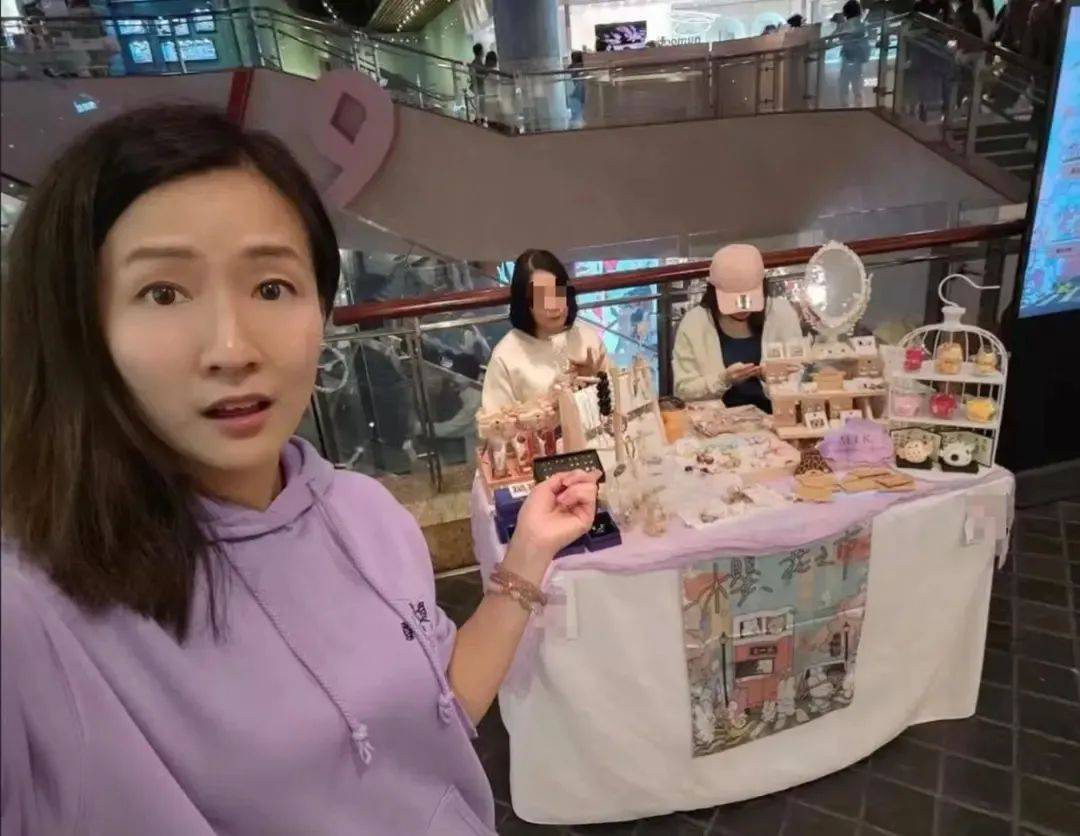 TVB女演员摆摊卖鸡爪：人生没什么不可以做的