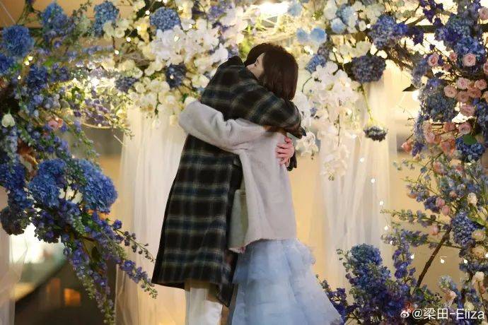 前湖南卫视女主持人官宣恋情！曾说“一辈子不结婚”