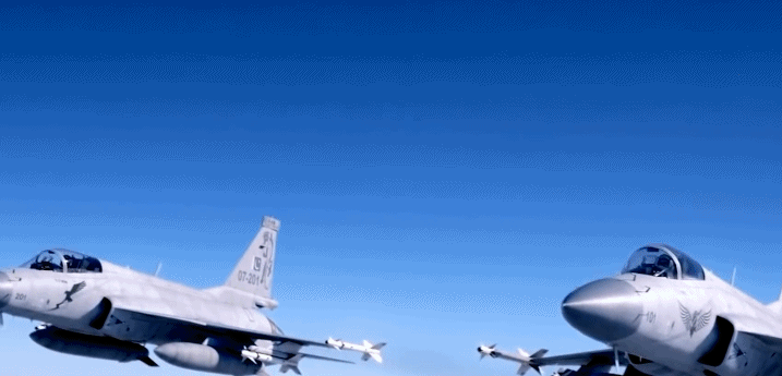 中巴联合研制的战斗机“枭龙”,最新型号曝光