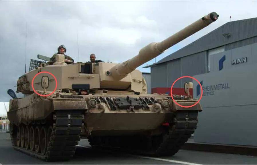 最近突然爆火采访!吴京:坦克没有后视镜的——为啥会被网友喷?