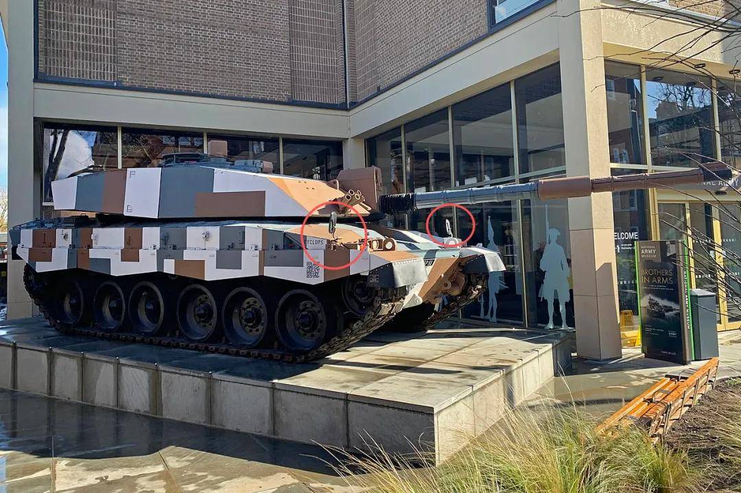 最近突然爆火采访!吴京:坦克没有后视镜的——为啥会被网友喷?