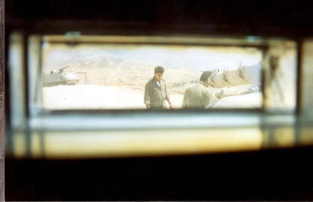 最近突然爆火采访!吴京:坦克没有后视镜的——为啥会被网友喷?