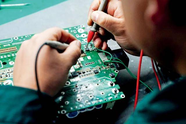 82万缺口,却是“高危职业”?