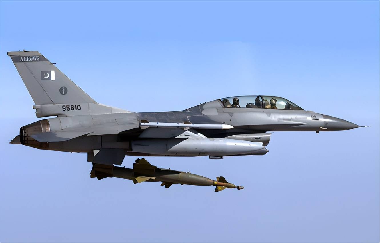 塔利班找中方大使,控诉巴基斯坦,不料巴方不宣而战,又打死70人