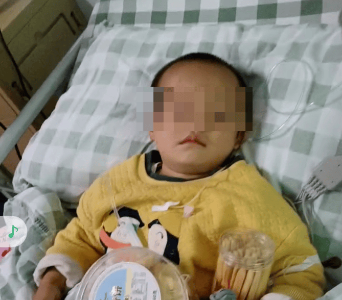 贵州2岁失踪女童找到了：在山上田埂杂草丛中被发现，人无大碍，此前走失50小时