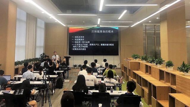 区块链咨询(区块链咨询平台)